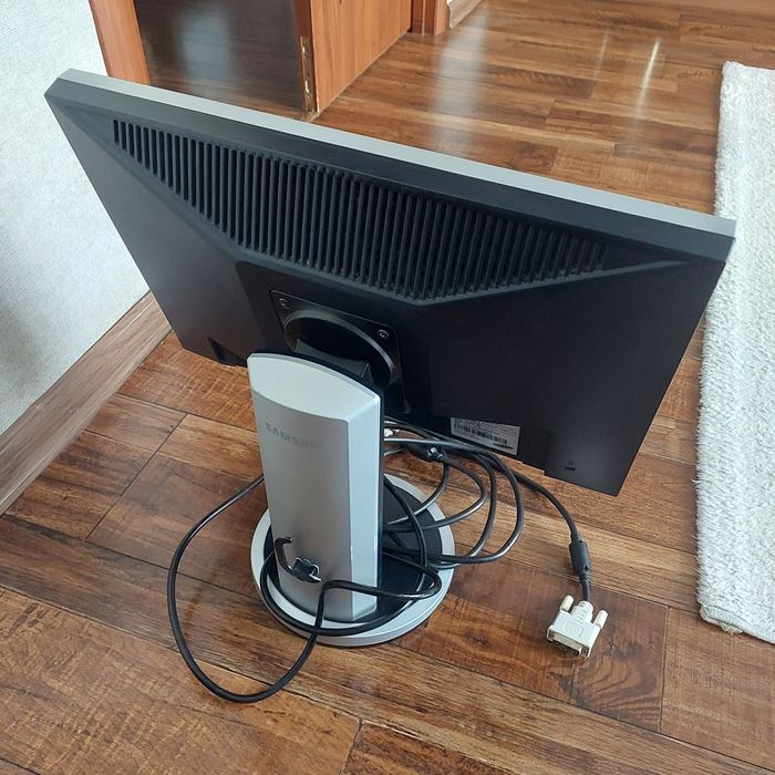 монітор samsung 19 дюймів