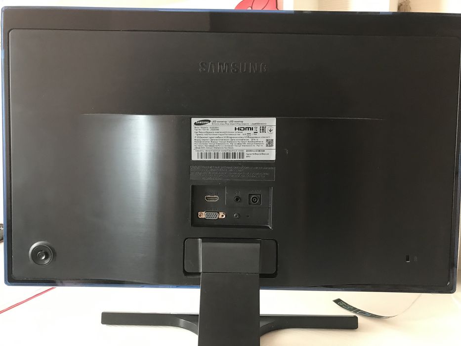 Монитор samsung SE390