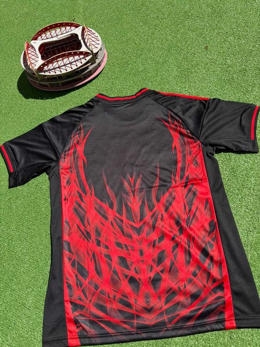 Camisola Benfica Edição Comemorativa 25/26