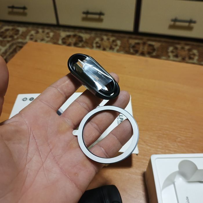 Магнитный держатель для селфи