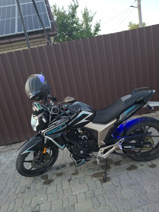 Продаю мотоцикл geon cr6s