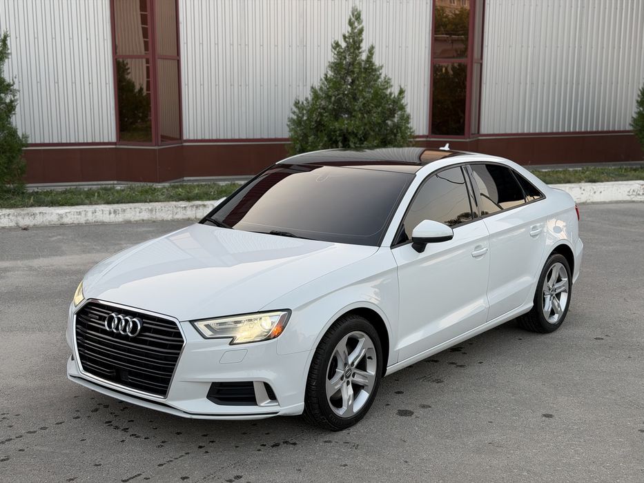 Audi A3 8v 2018 год полный привод