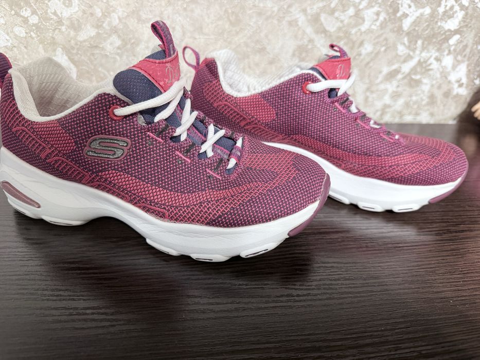 Кросівки skechers 36 розмір