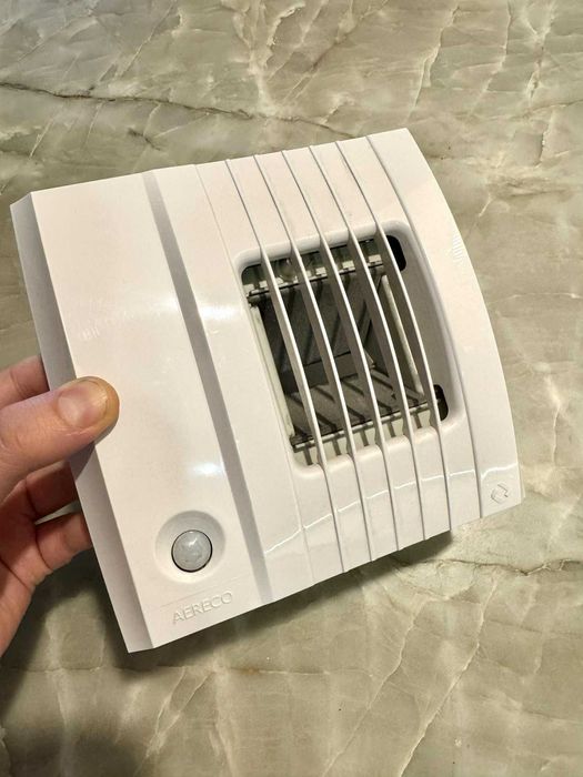 Kratka Higrosterowalna Aereco BXC higro z czujnikiem ruchu 125mm