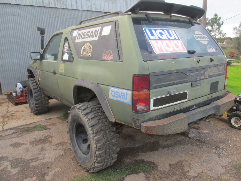 Nissan Terrano 164617686837633122