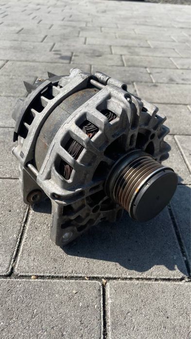 Генератор 14V 180A Renault / Opel / Nissan (231004719R / 2310 047 19R-A) Рено Опель Ніссан