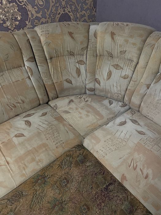 Диван угловой с нишей для белья