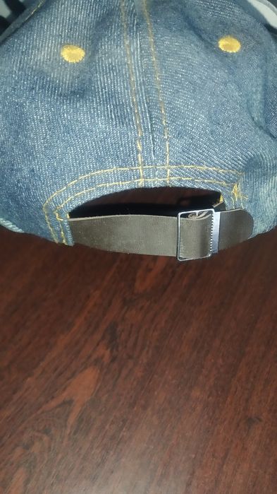 Джинсова бейсбольна кепка