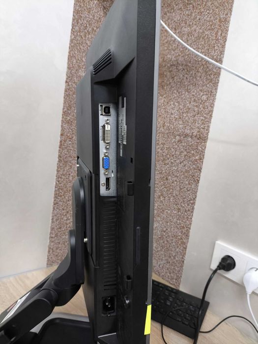 Монітор [IPS] 24" HP EliteDisplay E241i 1920x1200 монитор