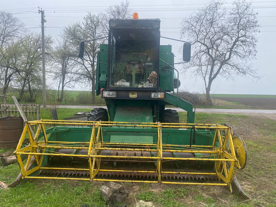 Продам комбаїн John Deere