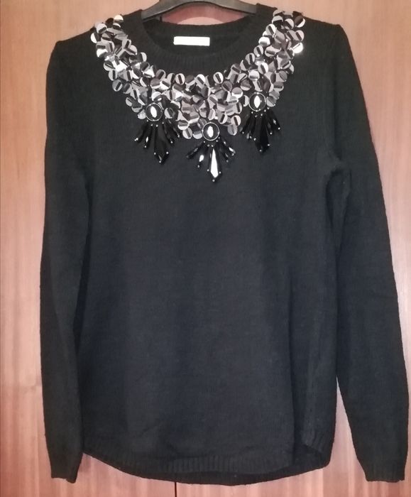 Camisola H&M Preta senhora bordada com pedras