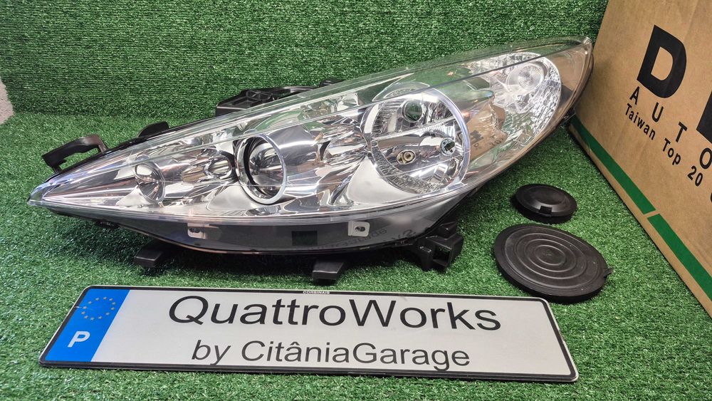 Otica Farol Esquerdo Peugeot 207 WA WC WK SW WD CC 2006 a 2013 Ref. 550-1140L-LDEMF NOVO DEPO
