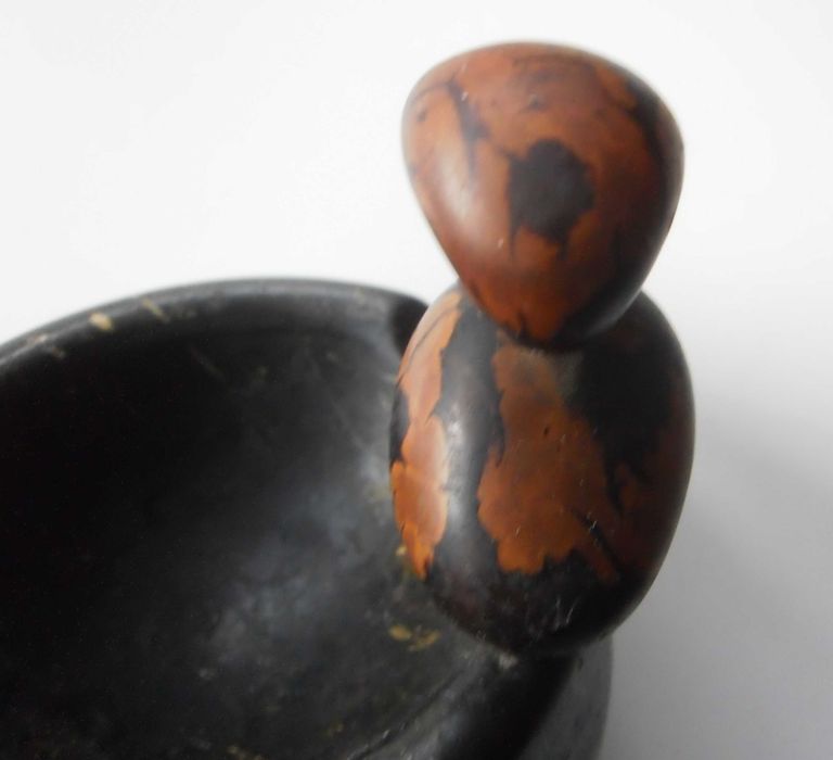 1930s RARO cinzeiro ART DÉCO "Nut Bird" | Estilo YZ Henry Howell