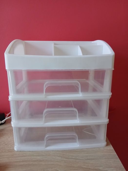 Organizer na kosmetyki
