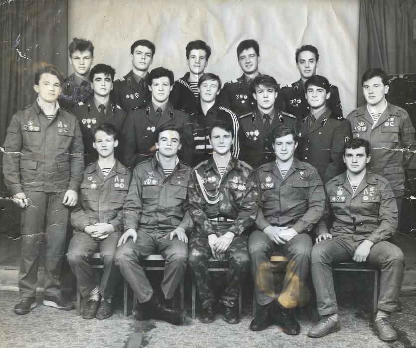 Оцифровка видеокассет, видео и фотомонтаж, слайд-шоу, реставрация фотo