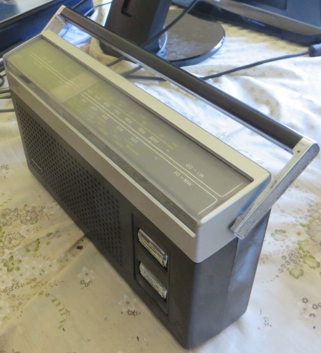 Radio  PHILIPS 90 RL 230