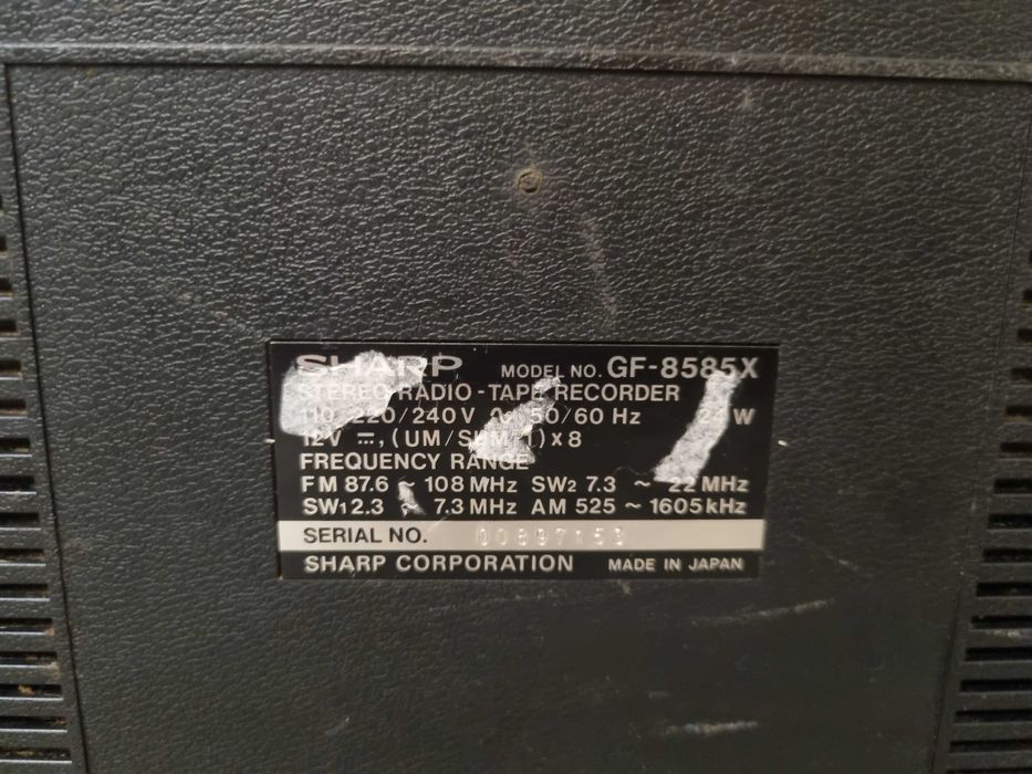 radiomagnetofon SHARP GF-8585