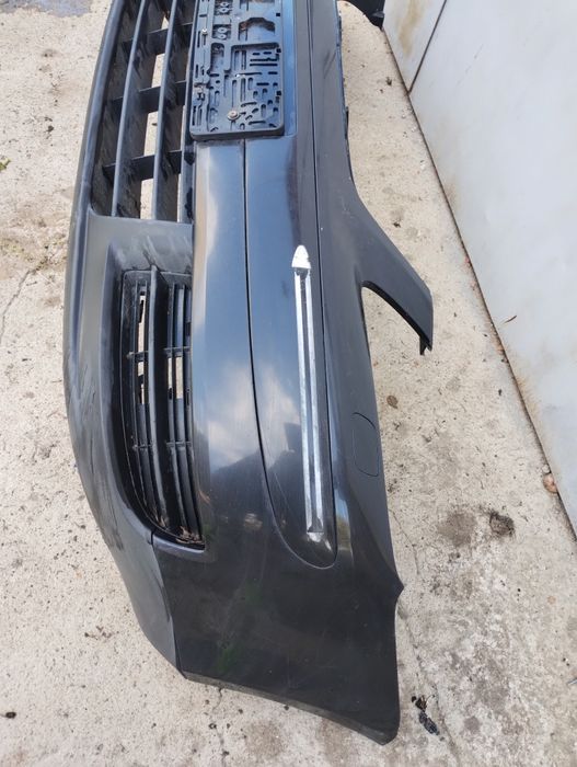 Zderzak przód przedni VW Touran 1 spryskiwacze