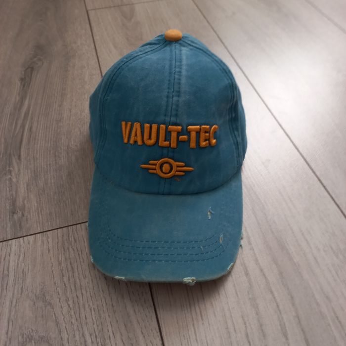 Кепка Good Loot Fallout- Vault-Tec Vintage Baseball Cap. Аригинал