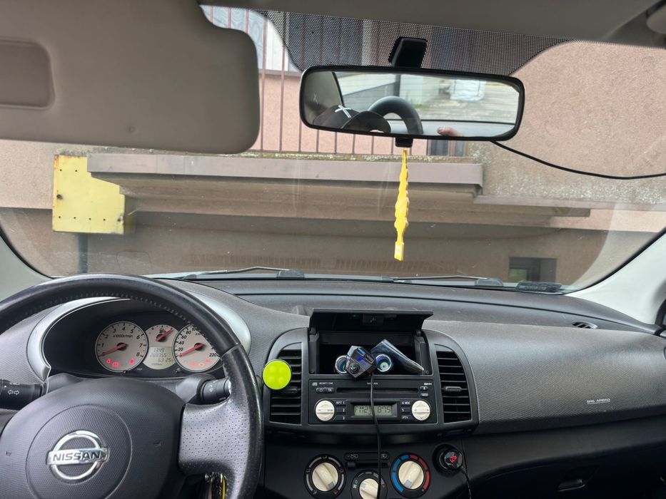 Nissan micra coupe cabrio