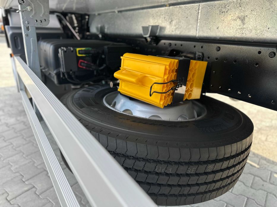 MAN TGM 18.250 4x2 BL CH Промтоварний / ізотермічний фургон ( ХОУ )