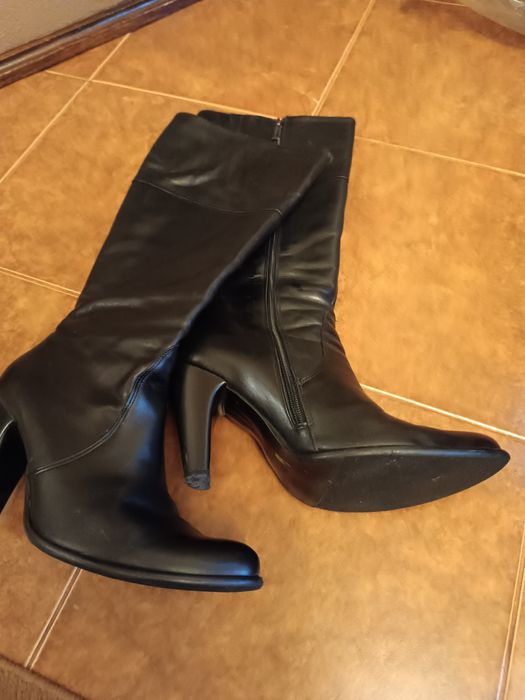 Buty zimowe z naturalnej skóry Baldaccini