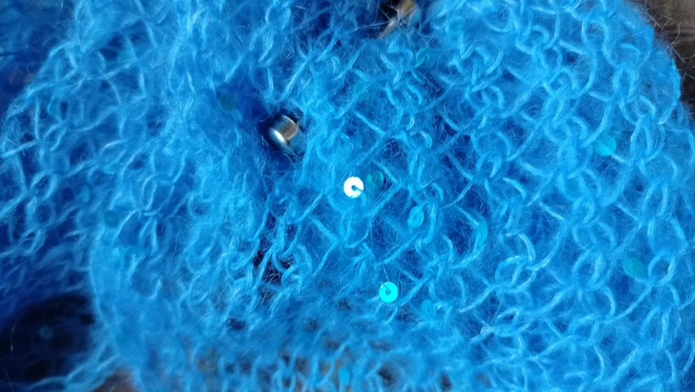 Шарф очень стильный