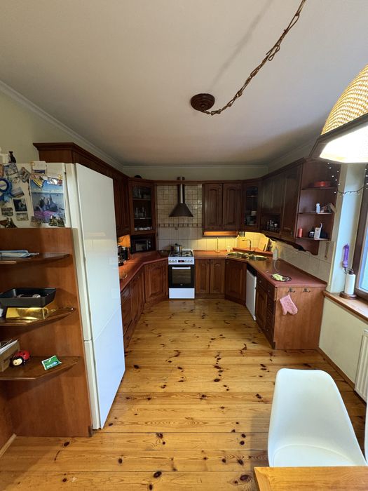 Kuchnia z calym wyposazeniem