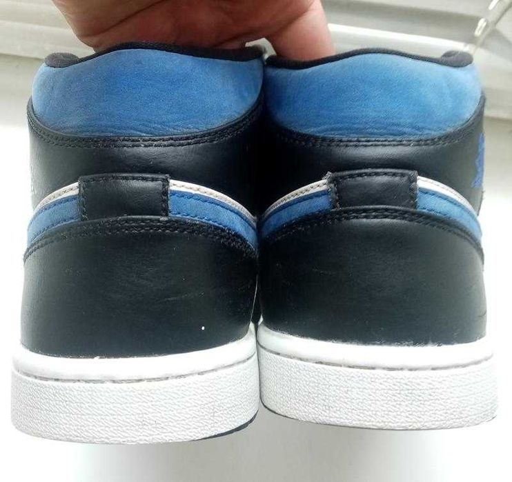 Оригінал. чоловічі кросівки nike air jordan 1 mid racer  554724-140