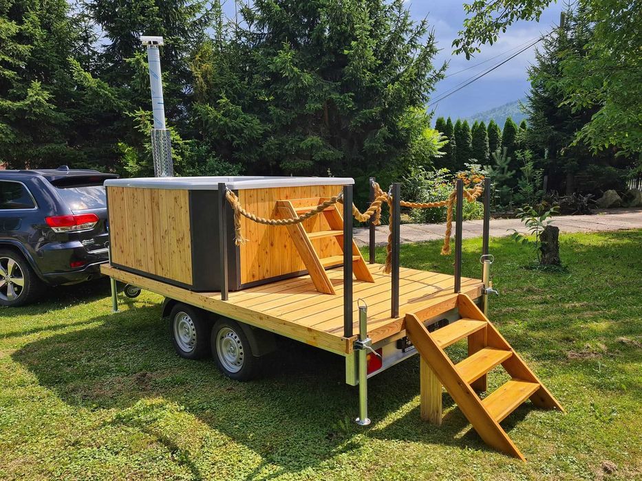 Mobilne jacuzzi goraca beczka spa na przyczepie