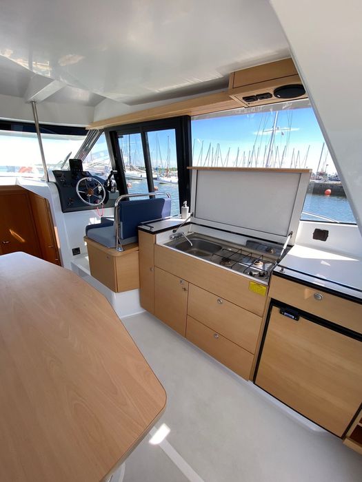 Delphia 989 Platinum Flybridge