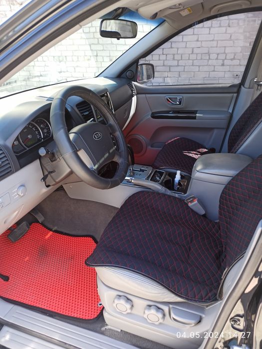 Kia Sorento 2008 г 4x4 170 л.с. рестайлинг , автомат