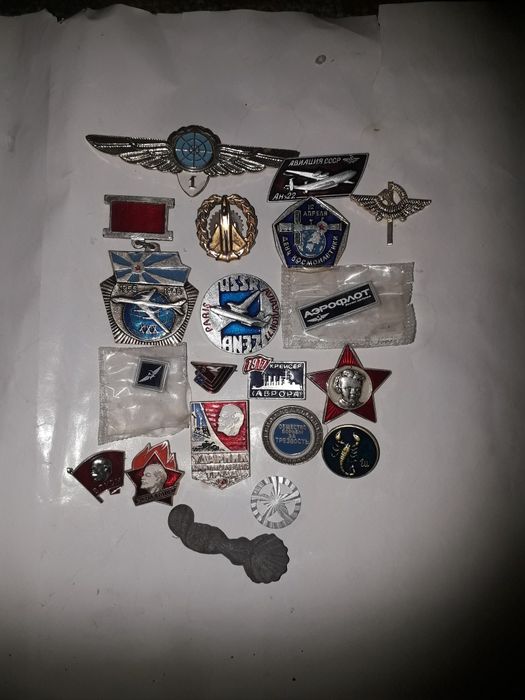 Продам значки ссср