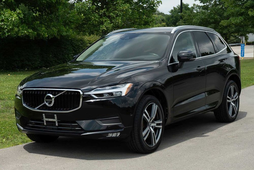 Volvo XC60 T6 Momentum      2019