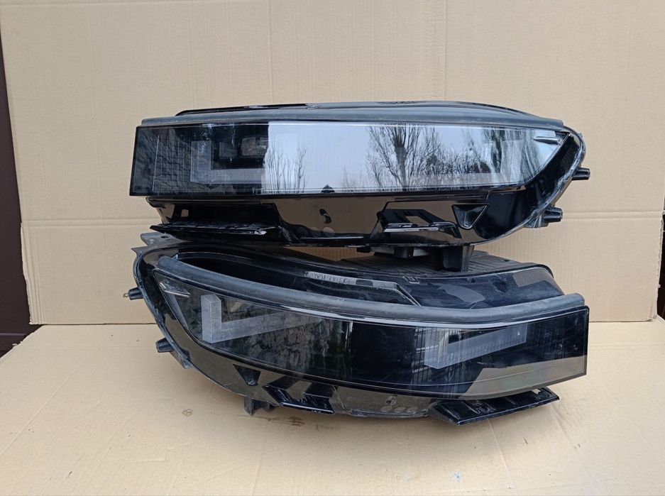 Hyundai IONIQ 5 фара передня ліва, права - комплект