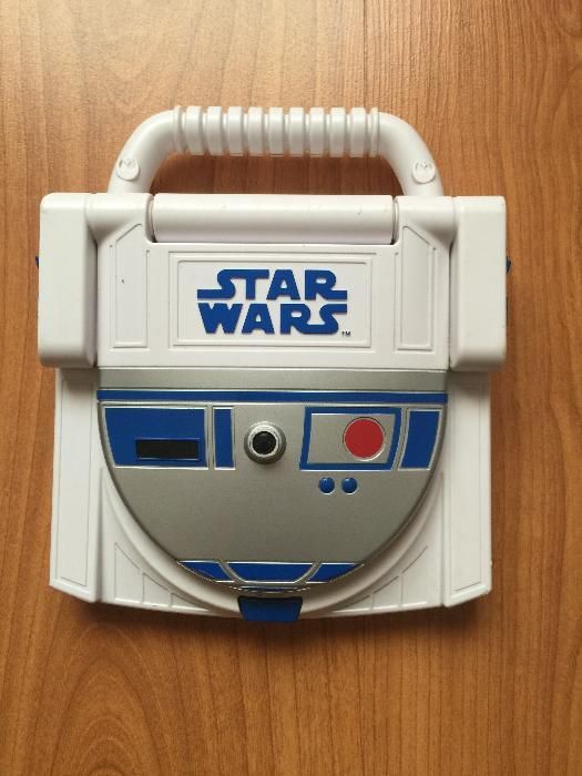 Star Wars R2-D2 Jogo das Palavras em Português