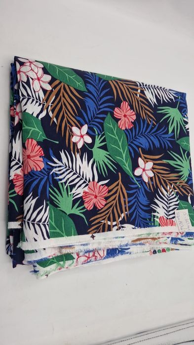 Tkanina kupon 5,30 m.x 150 cm.