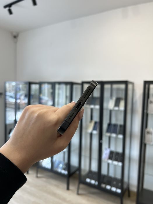 Telefon iPhone 15 PRO MAX 256GB Czarny Apple Gwarancja iTrade