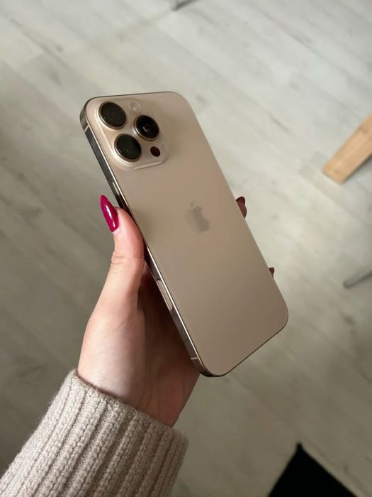 iPhone 16 Pro Max 1TB — Desert Titanium