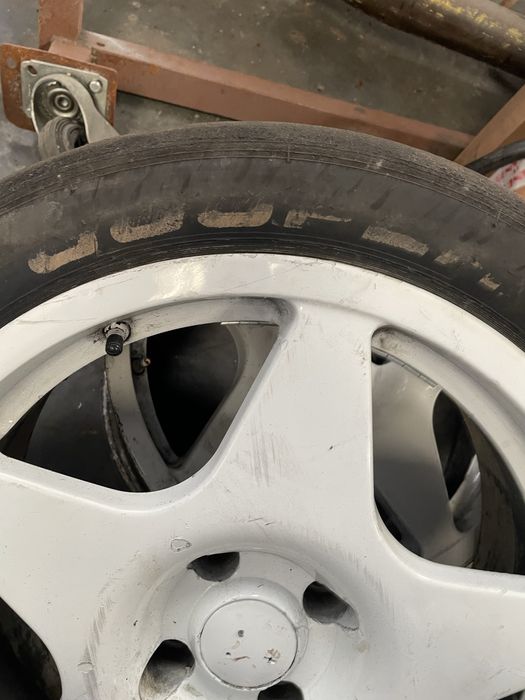 Pneus rally competicao