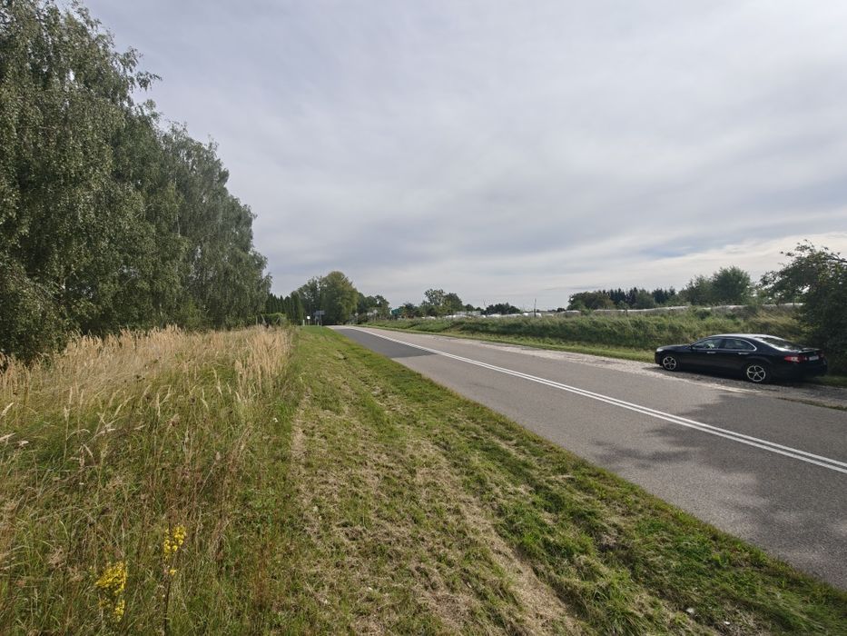 Przepiękna działka z linią brzegową Jeziora