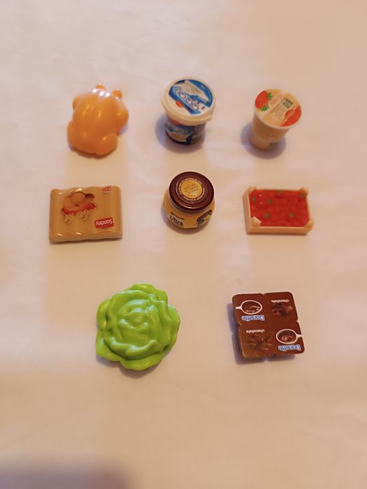 Lote 8 miniaturas. Artigos casa. Como Novas