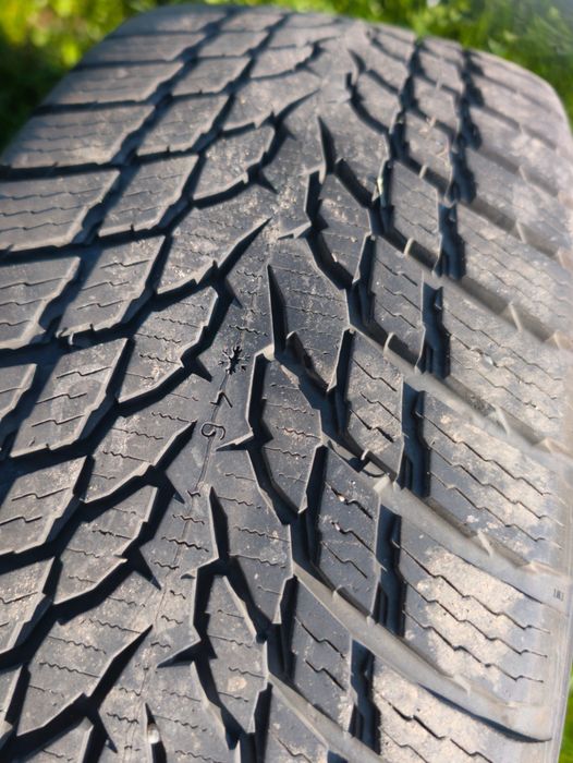 Komplet opon zimowych Nokian Snowproof 1 205/55R16 91H – DOT 1623