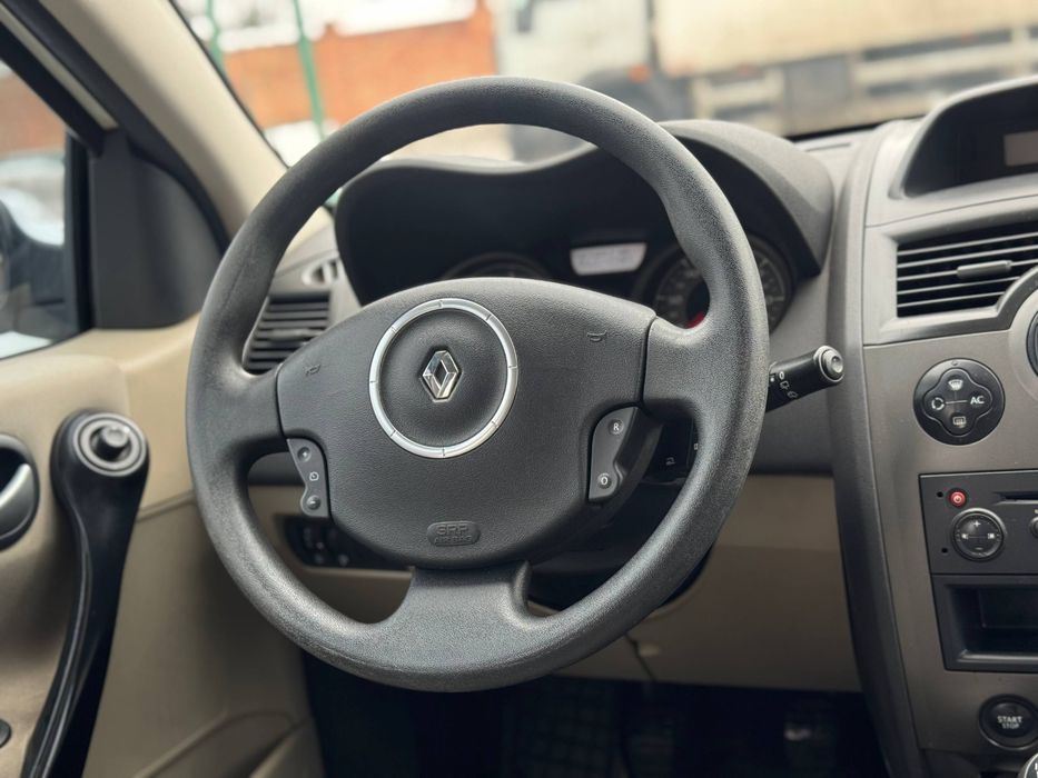 Renault Megane 2008рік 1.5 dci