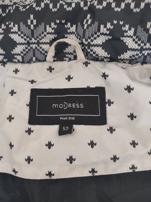 Куртка осінь весна жіноча