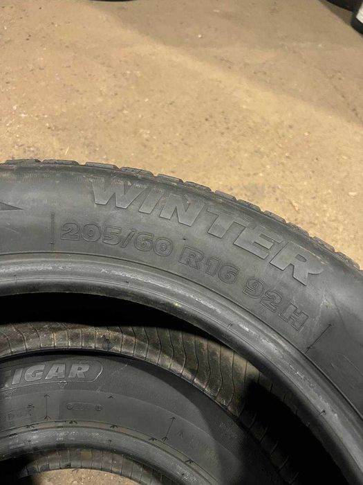 205/60 R16 Tigar Winter | Зимові пара | 90% | CB486