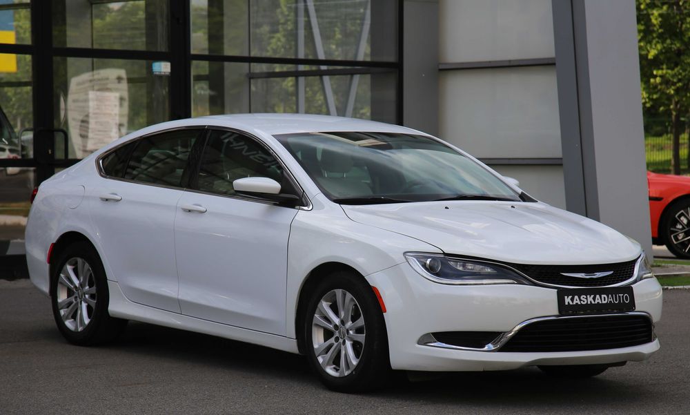 Продам Chrysler 200
