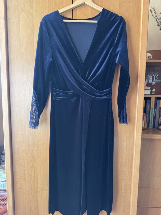Продам велюрову сукню Zara, розмір М