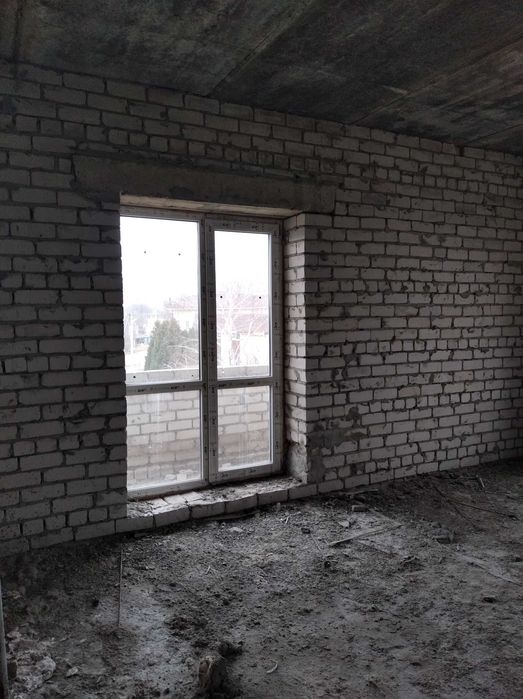 Продам  в Чугуеве 1 ком. кв. в новострое