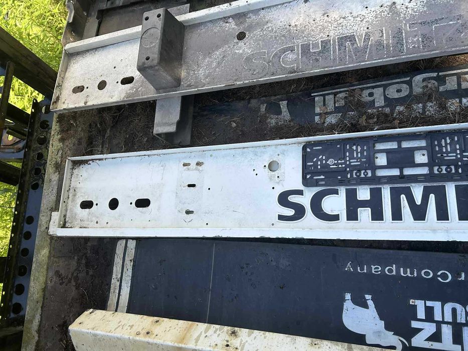Zderzaki do naczepy schmitz,blacha lampy